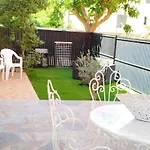 Climatisee, Proche Mer, 2 Grands Independants, Parking, Wifi 度假居 *
