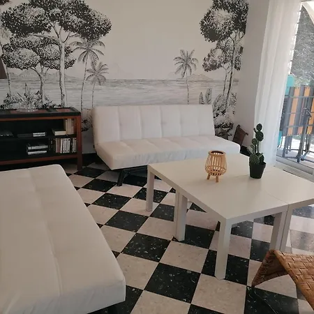 Climatisee, Proche Mer, 2 Grands Independants, Parking, Holiday home