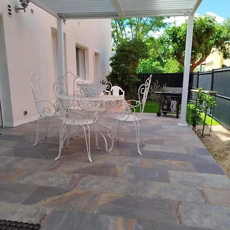 Climatisee, Proche Mer, 2 Grands Independants, Parking, Le Grau-dʼAgde