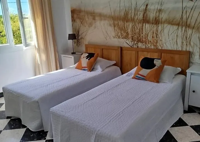 Vakantiehuis Climatisee, Proche Mer, 2 Grands Independants, Parking, Wifi